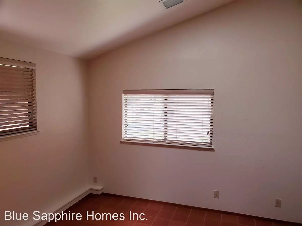 773 Sunshine Court