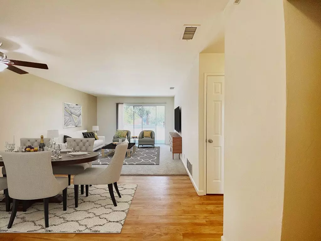 Oak Pointe Apartments