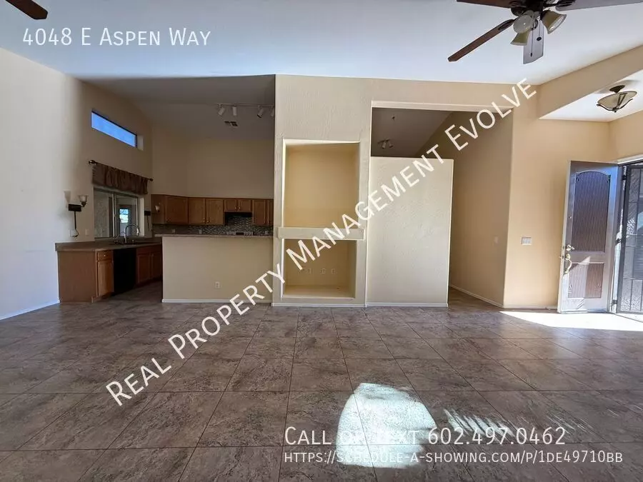 4048 East Aspen Way