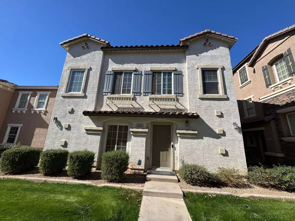 Cozy Two Story Home in Beautiful Gilbert Neighborhood