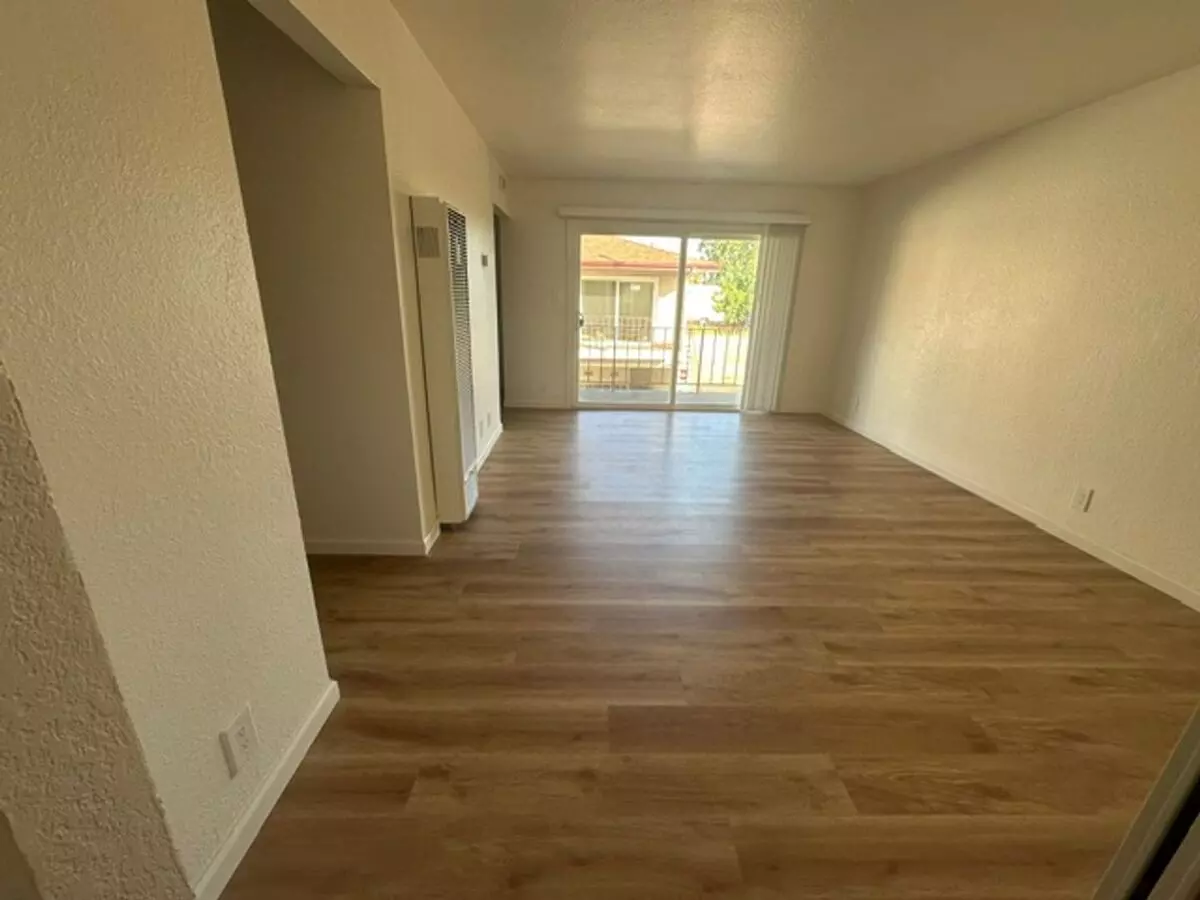 Dixon Townhouse