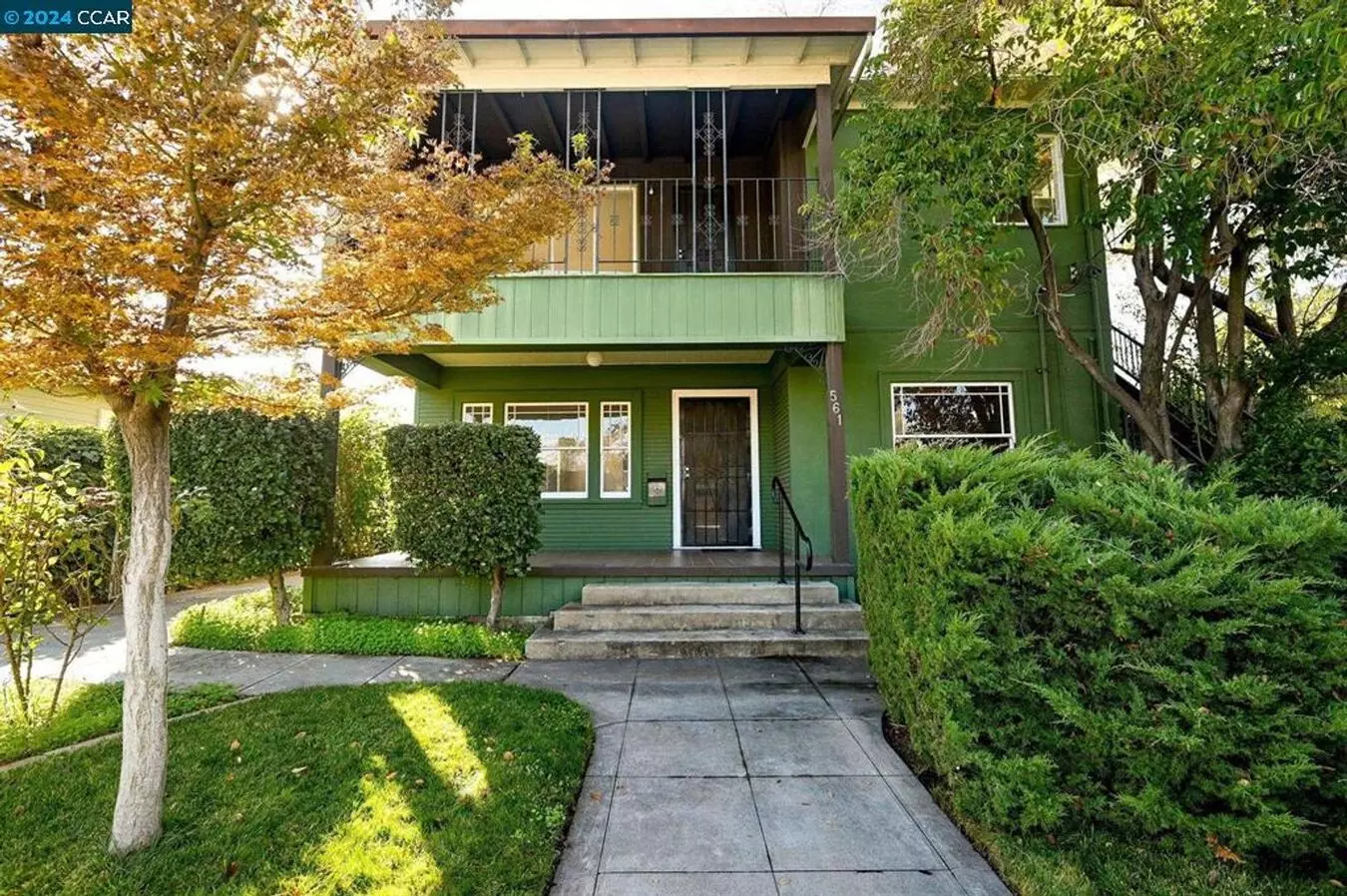 563 Mcleod Street
