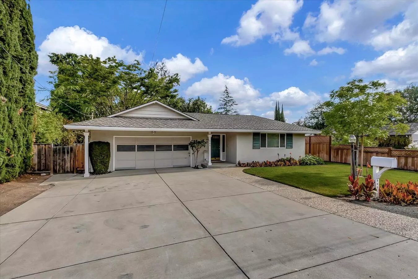 805 Covington Road