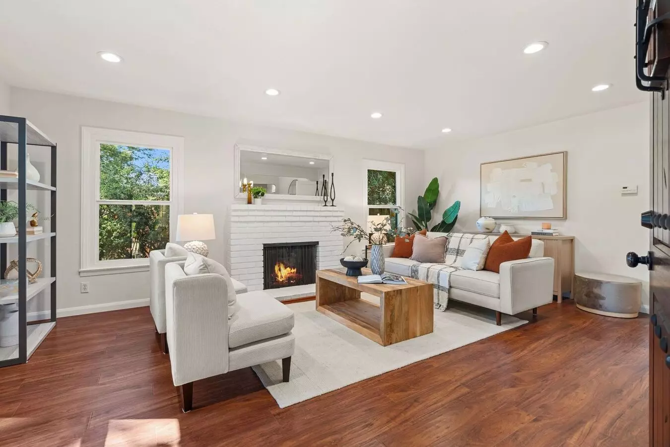 15603 Benedict Lane