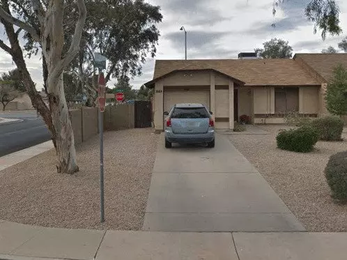1664 S Robin Lane