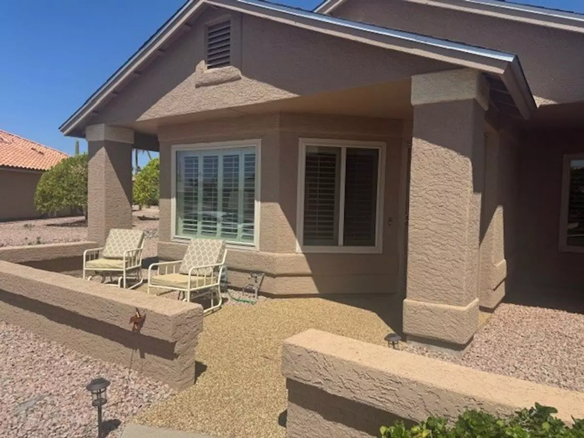 2748 Leisure World