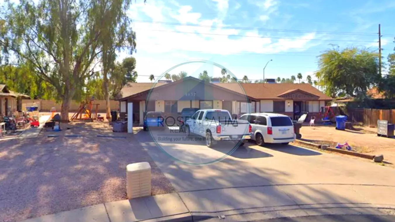 4837 E Caballero Cir