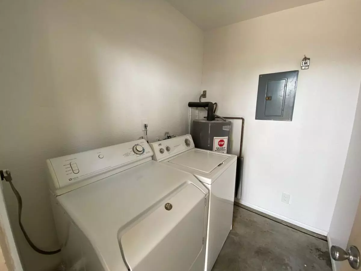 6243 And 6249 East Greenway Circle