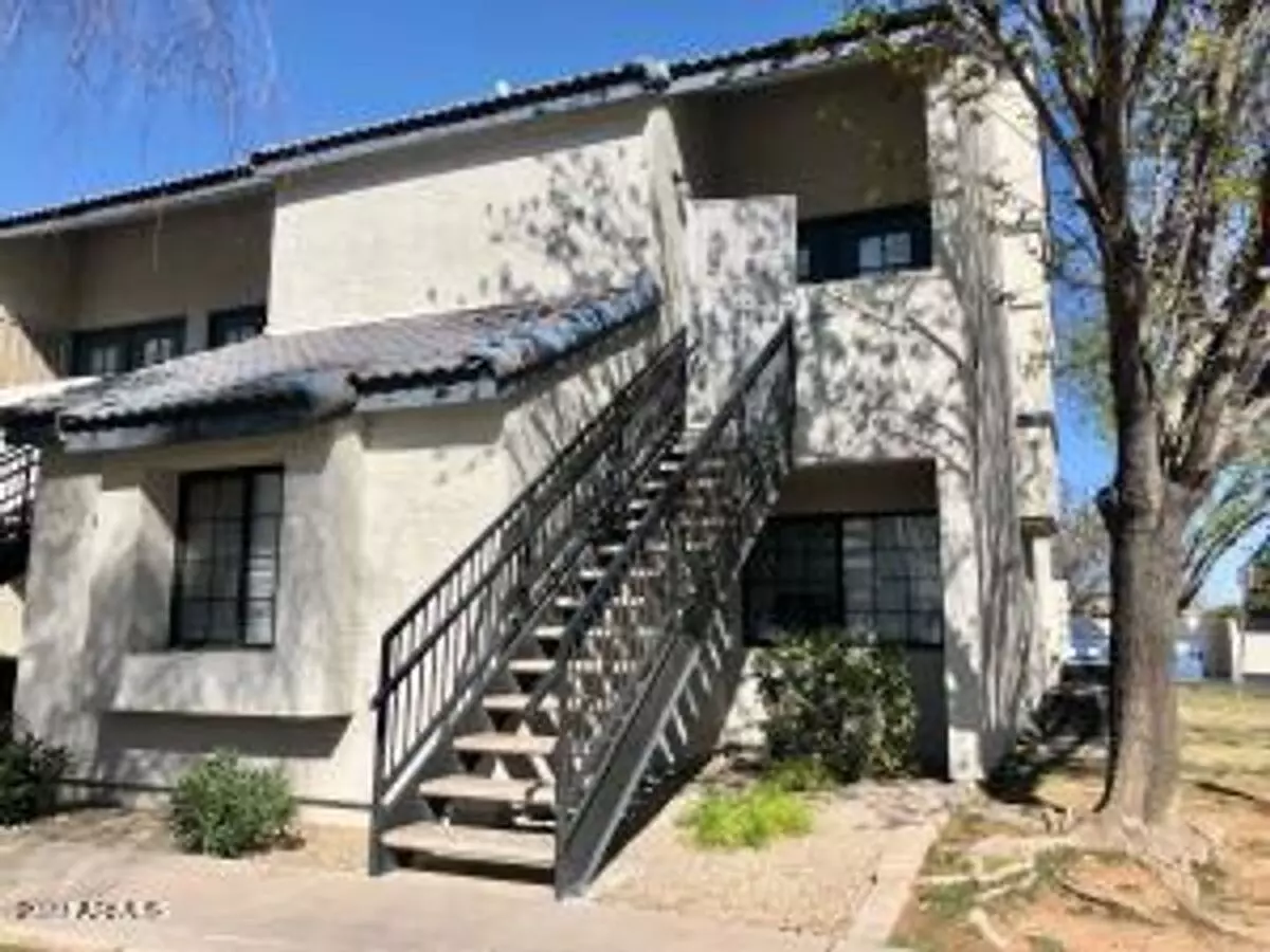 Cozy Mesa Condo