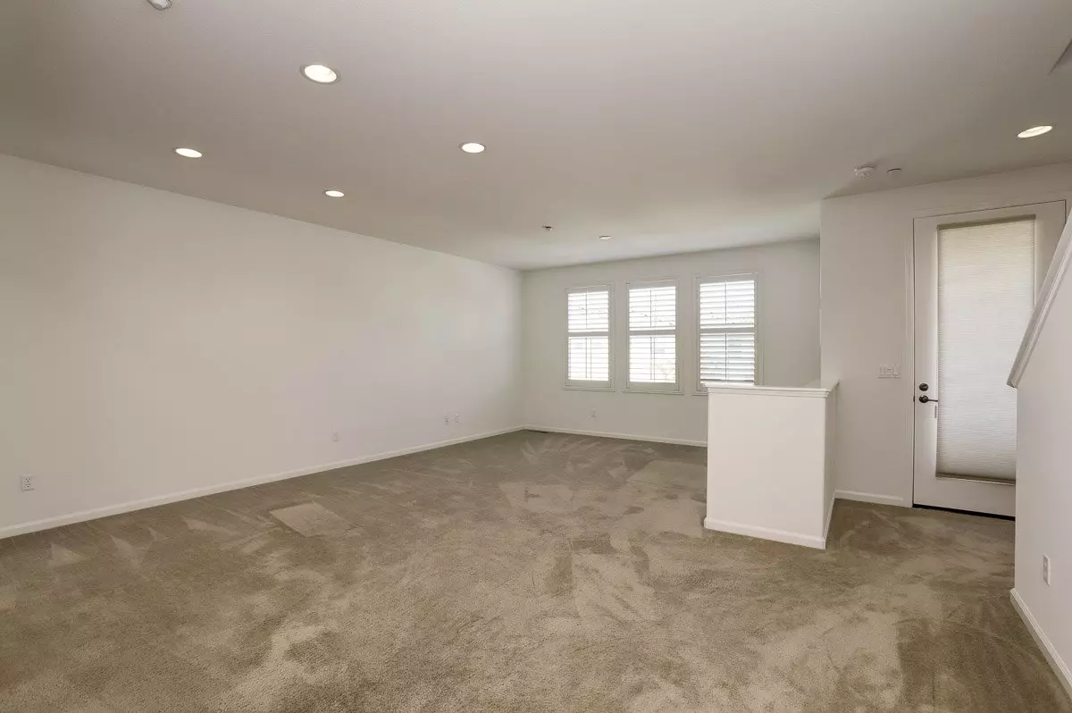 338 Belshaw Dr