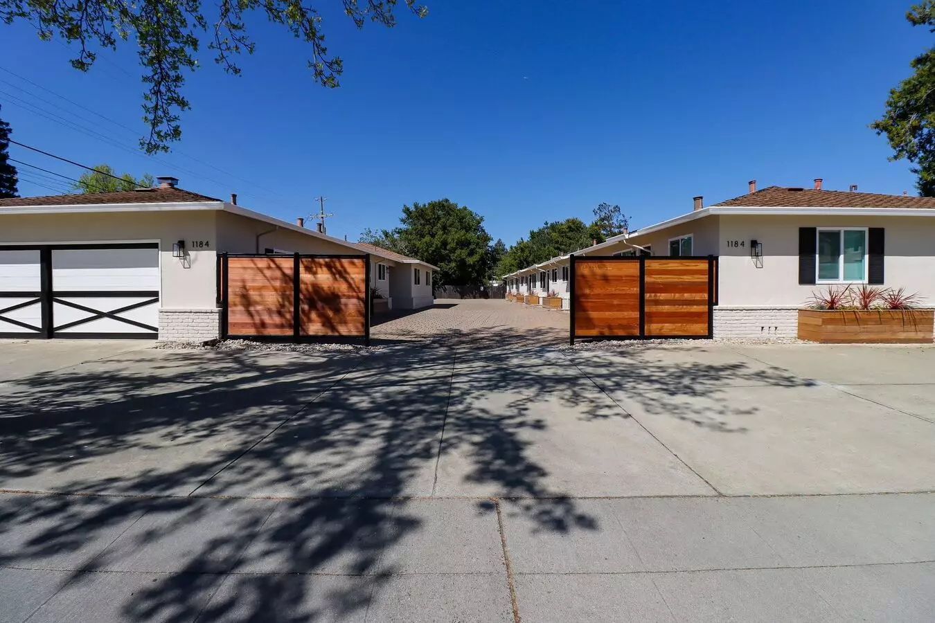 1184 Bonita Ave