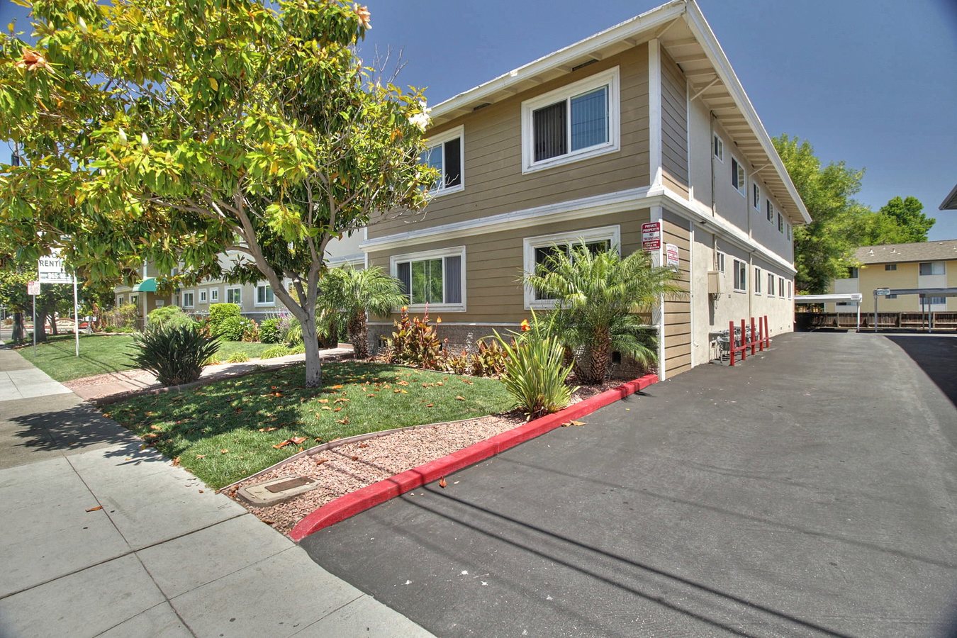 2090 Latham