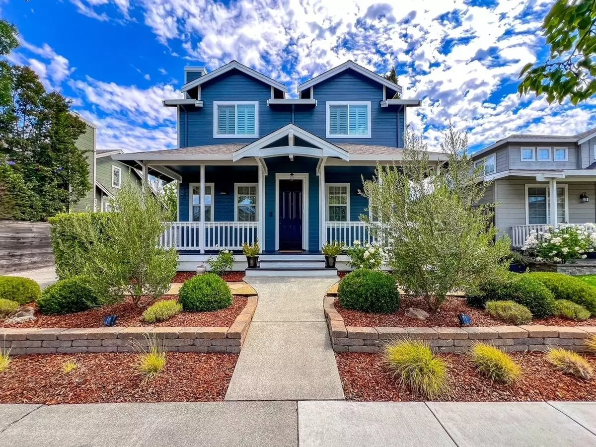 166 Moss Ln Napa, CA 94558