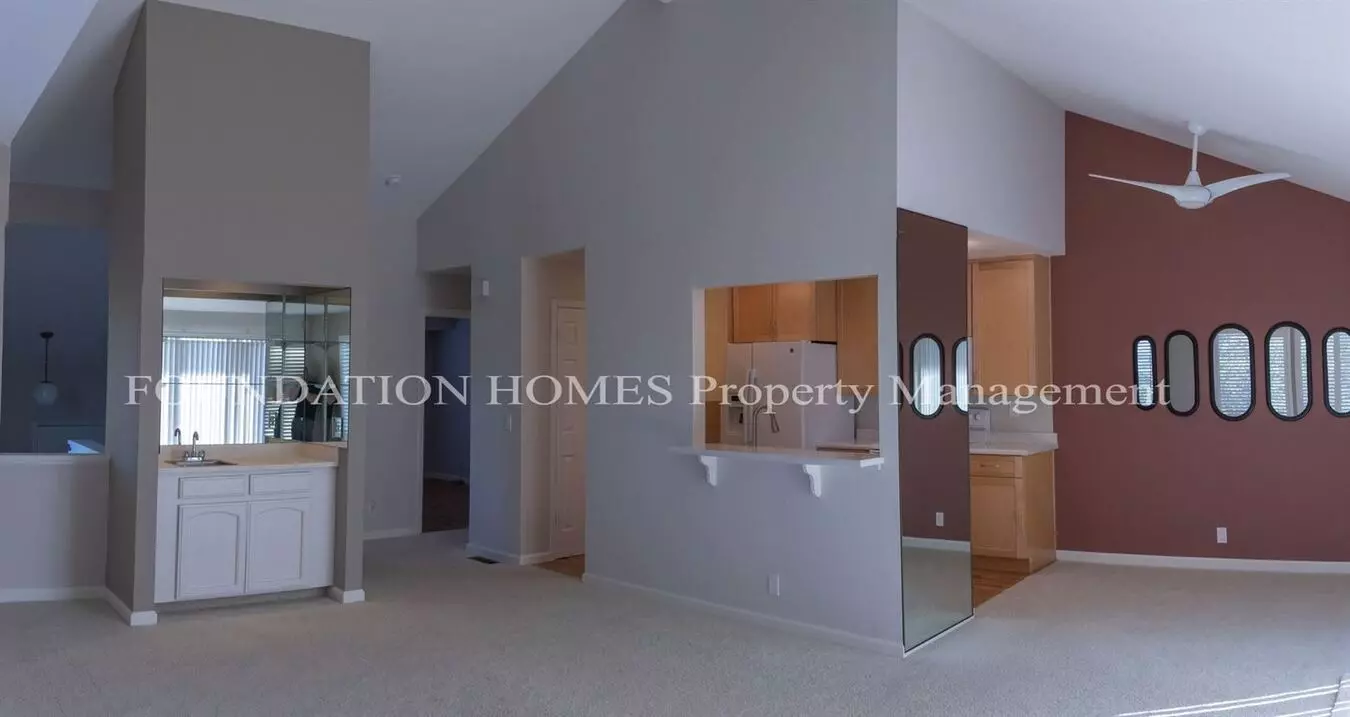 840 Arlene Way