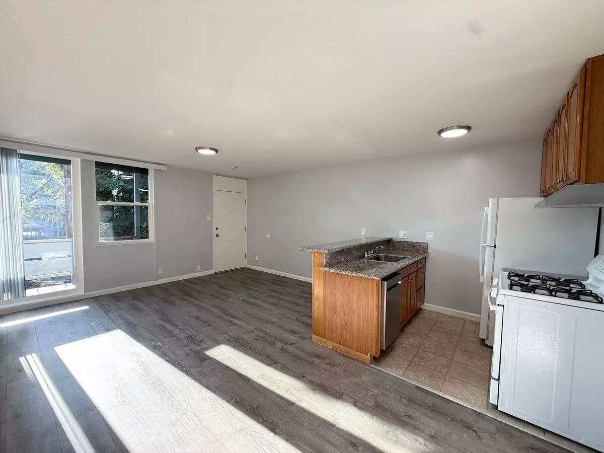 Tahoe Terrace Apartments