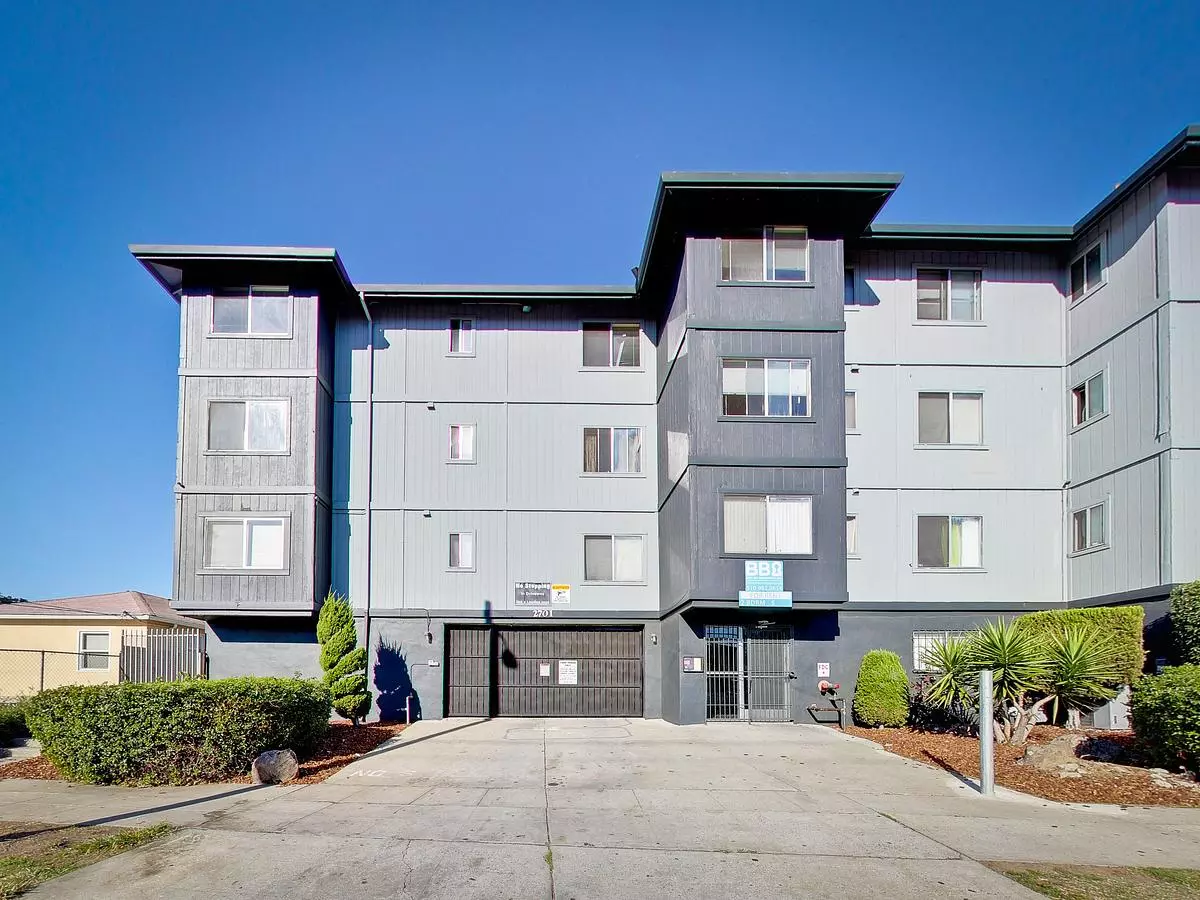 High Street Apartments