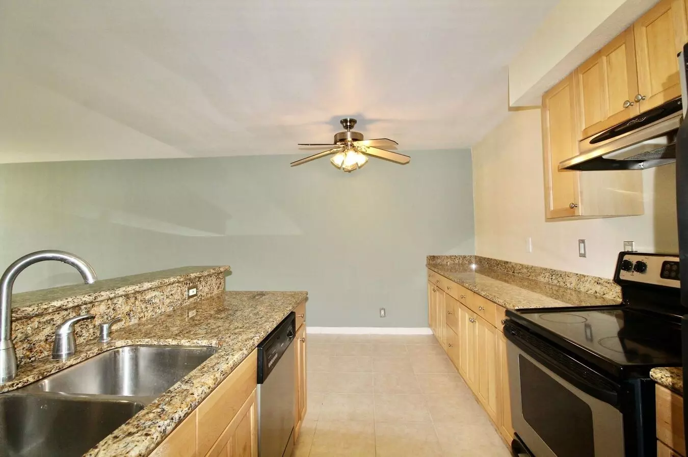 466 Crescent Street, #114