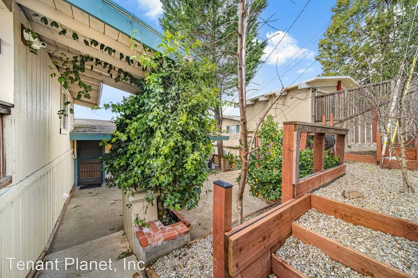 6055 Westover Dr