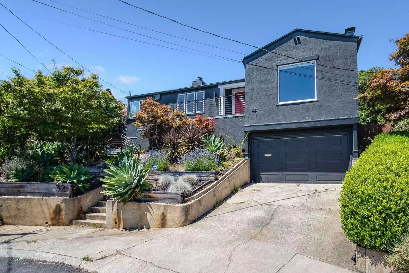 32 El Carmello Cir