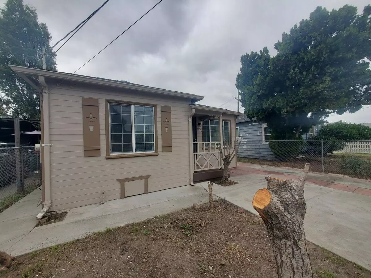 10709 Pippin Street