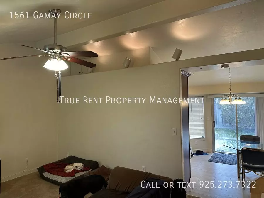 1561 Gamay Circle