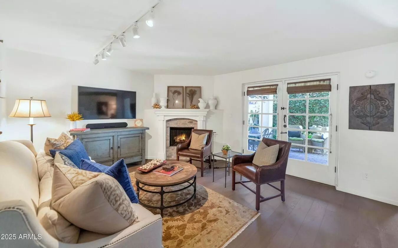 Rates Vary: $3,995 - $5,495