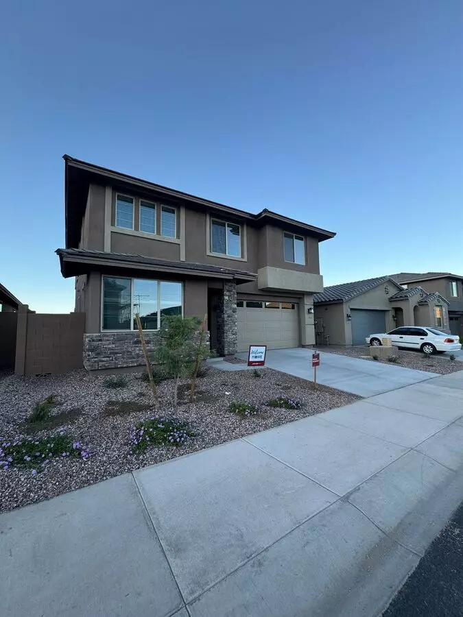 13412 W Eagle Feather Rd Peoria, AZ 85383
