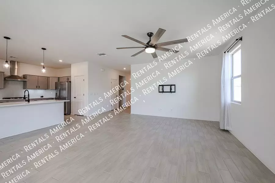 3403 West Pollack Street