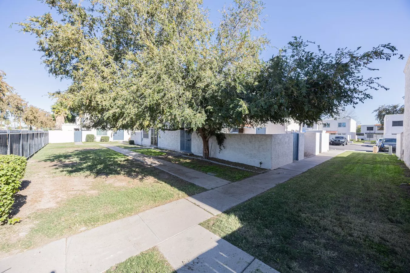5214 North 42nd Lane