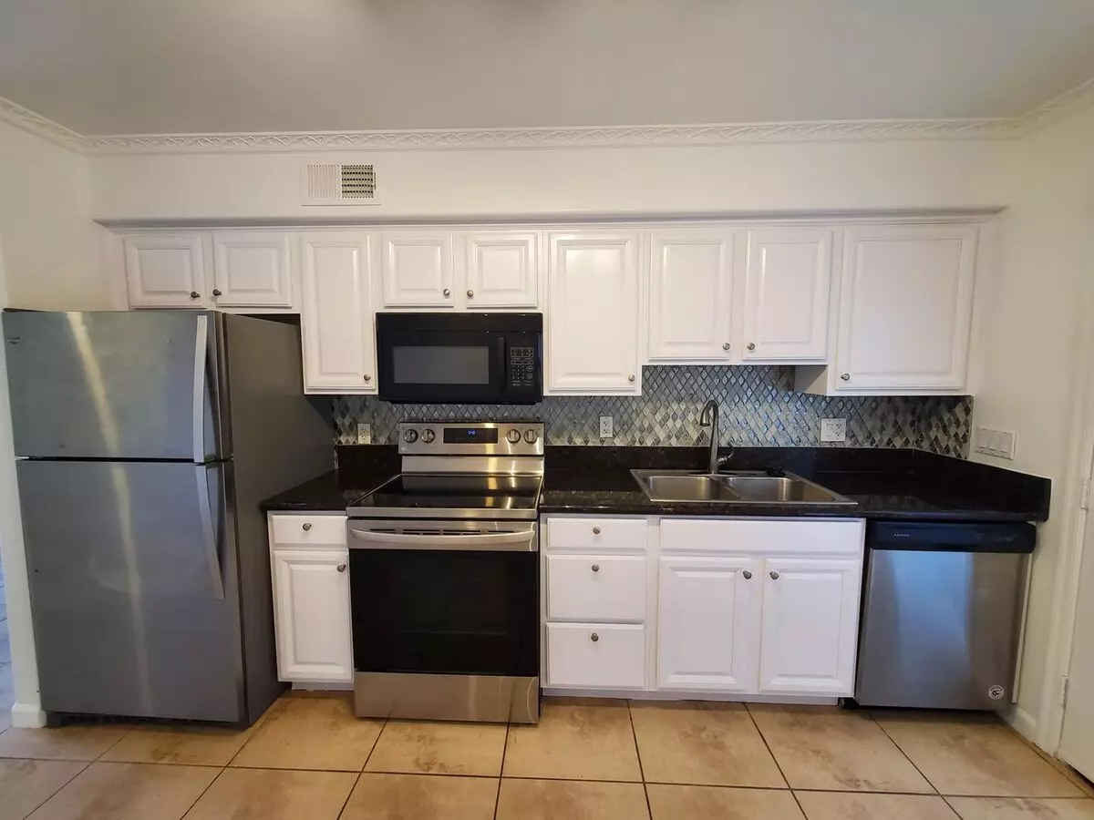 Arcadia Place Condominiums, LLC
