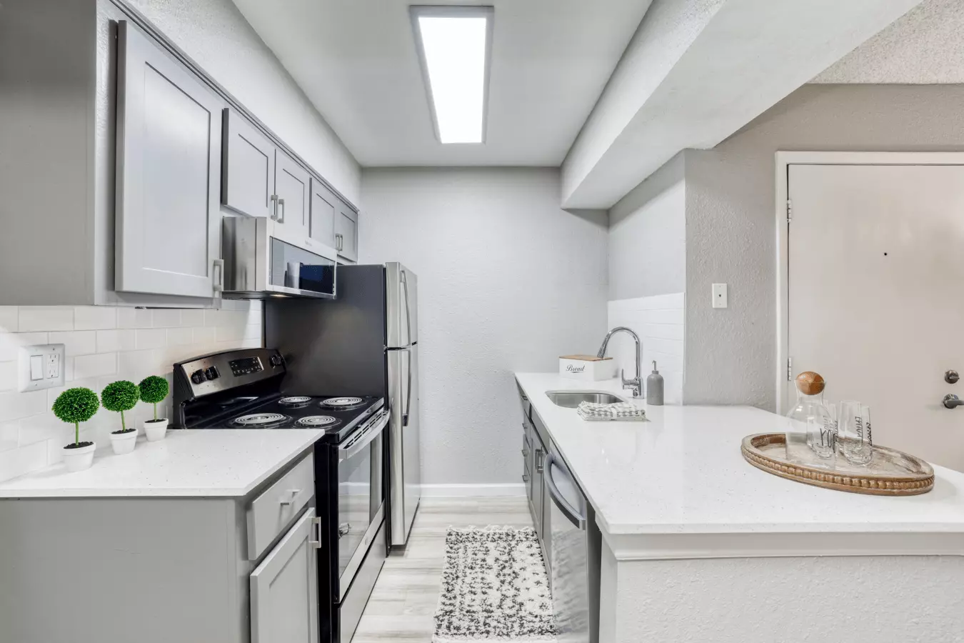 Senara Apartments