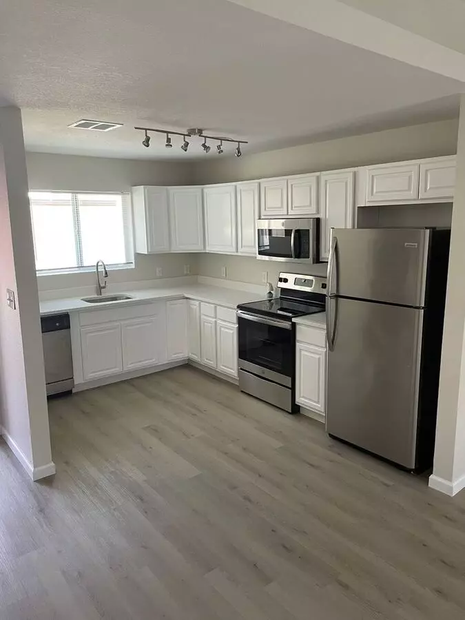 3050 North 24th Drive
