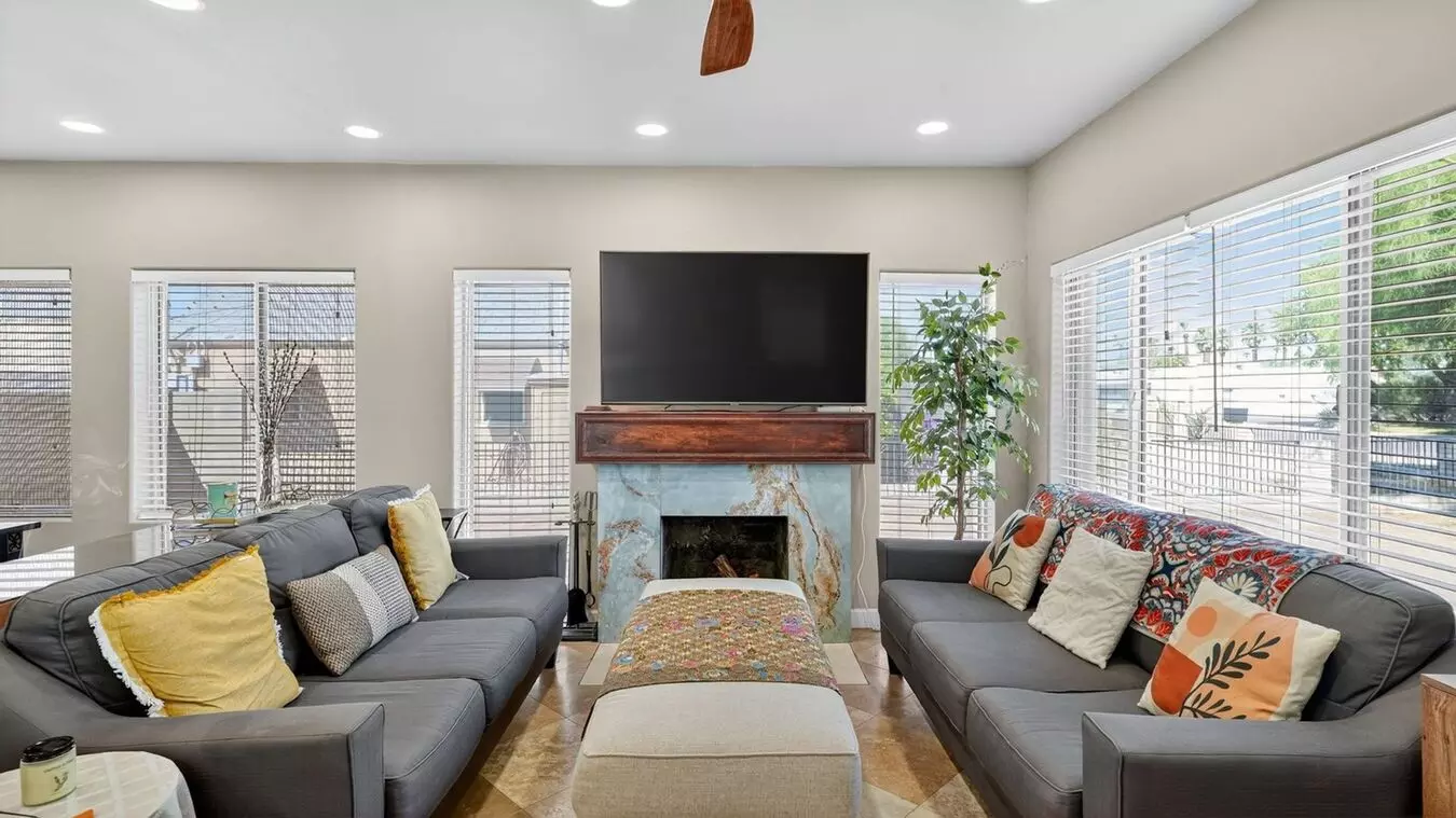 Spacious 4BR House in Phoenix