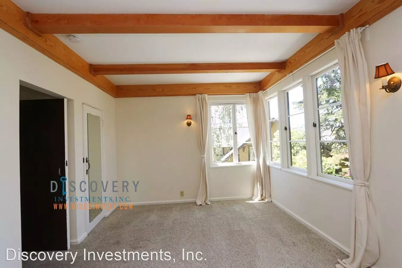 523 Boulevard Way
