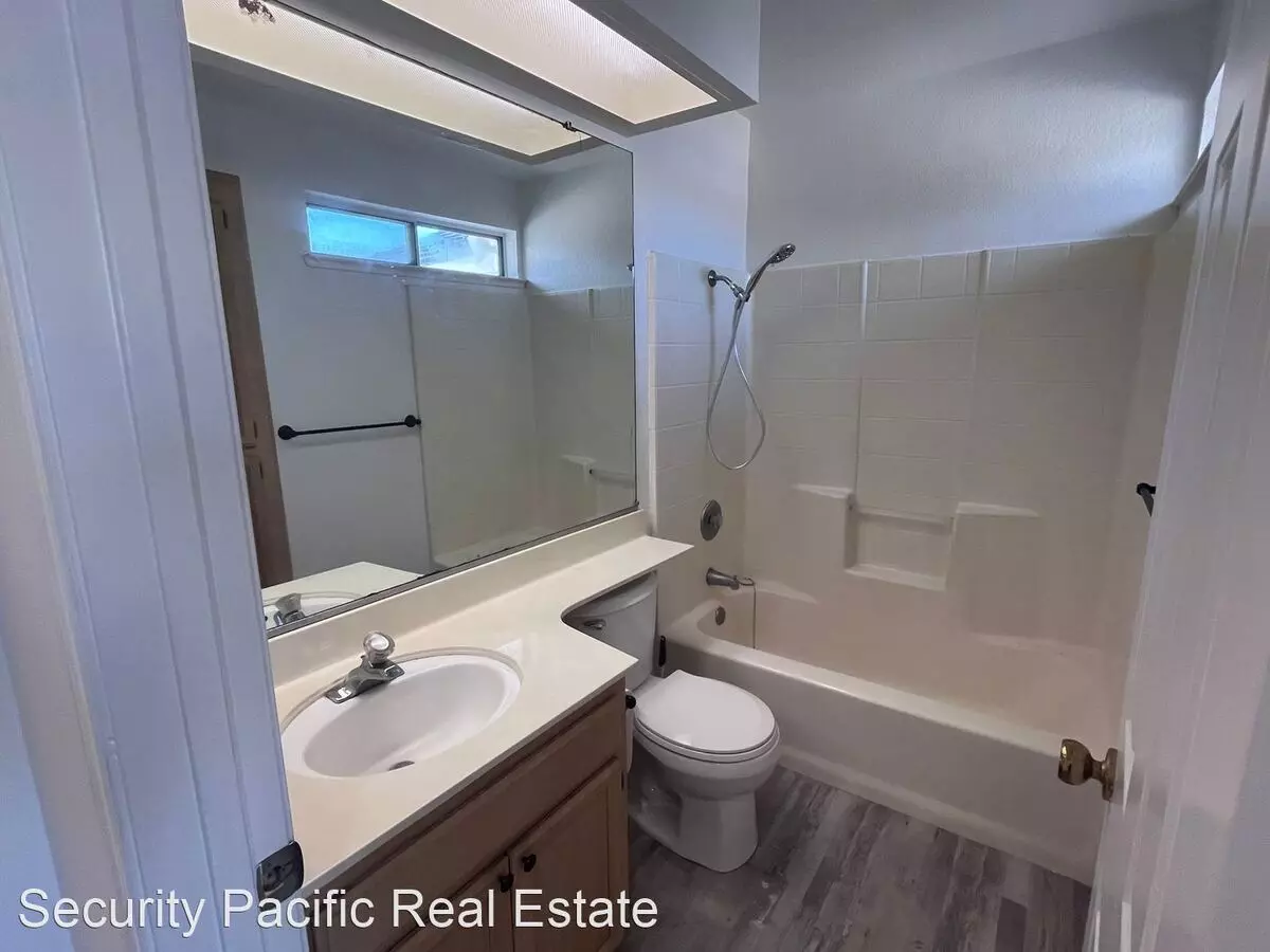 320 Wildrose Cir