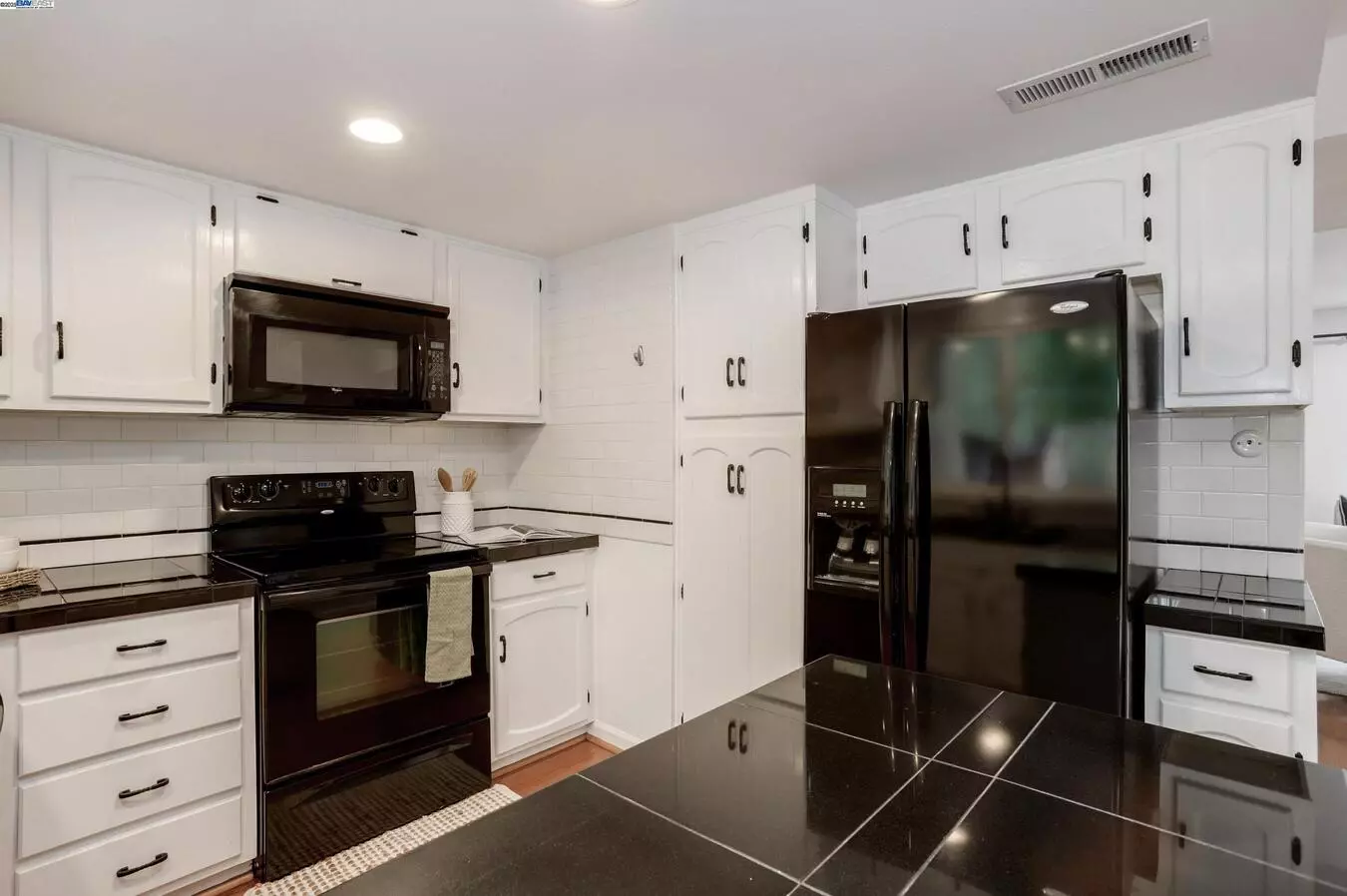 4428 Del Valle Pkwy