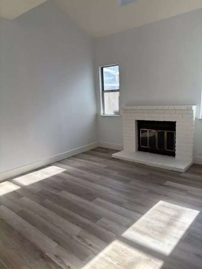 Lovely Pleasanton Townhouse