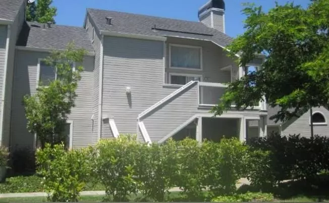 Prime Location! Half Off First Months Rent!| 838 Boardwalk Place # 304