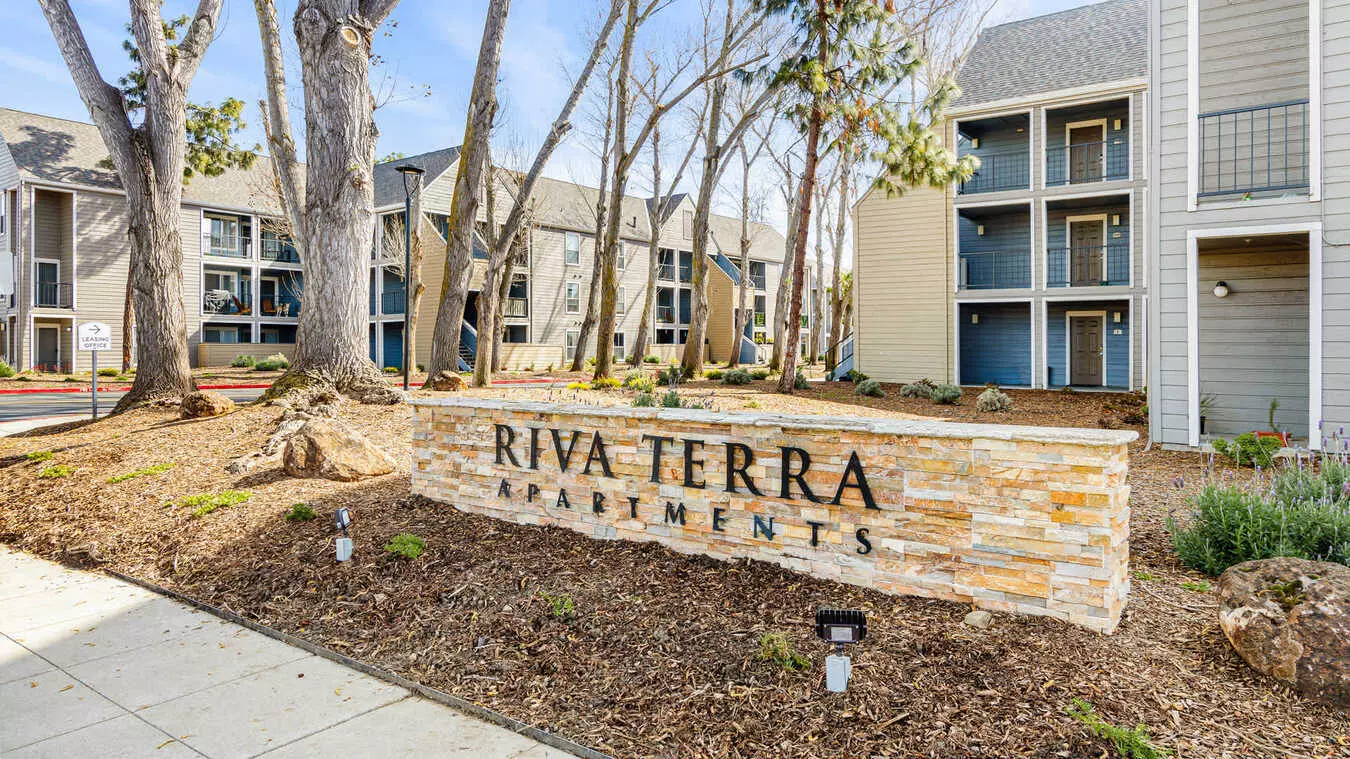 Riva Terra Apartments at Redwood Shores