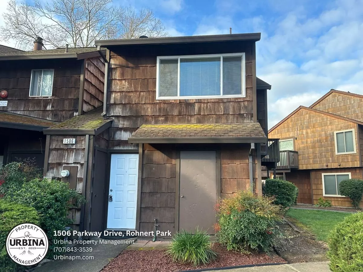 1506 Parkway Dr Rohnert Park, CA 94928