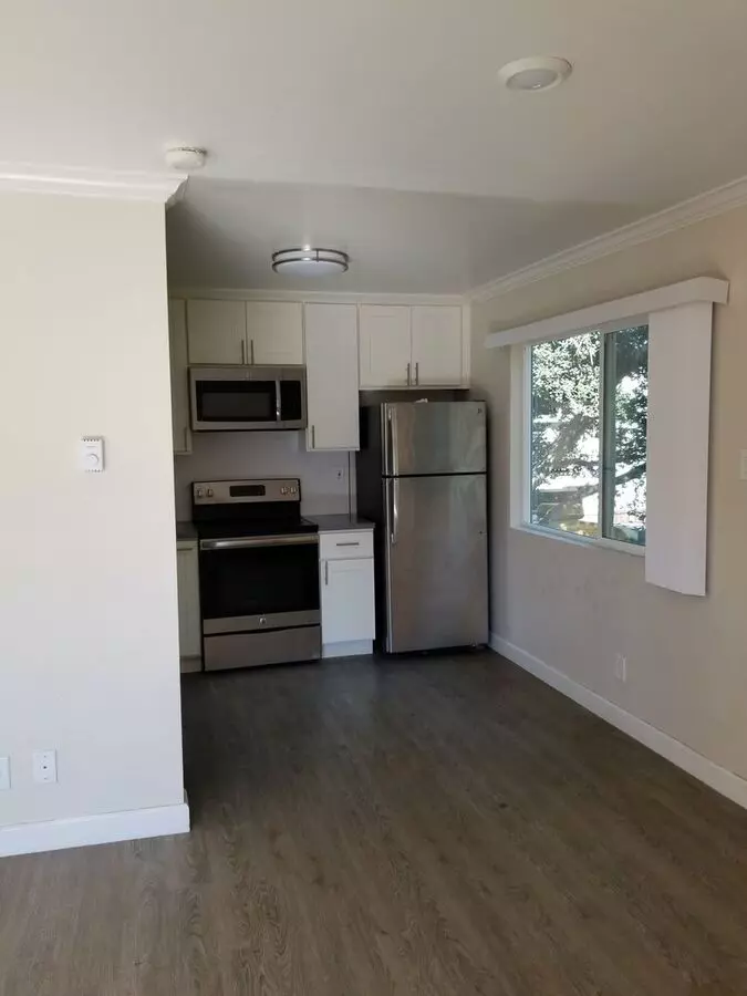 525 Walnut