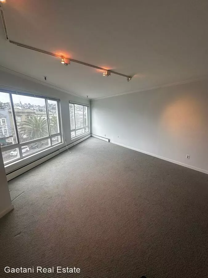 2324 Market Street (1165r)