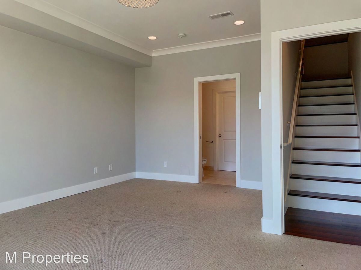 368 Benton Avenue