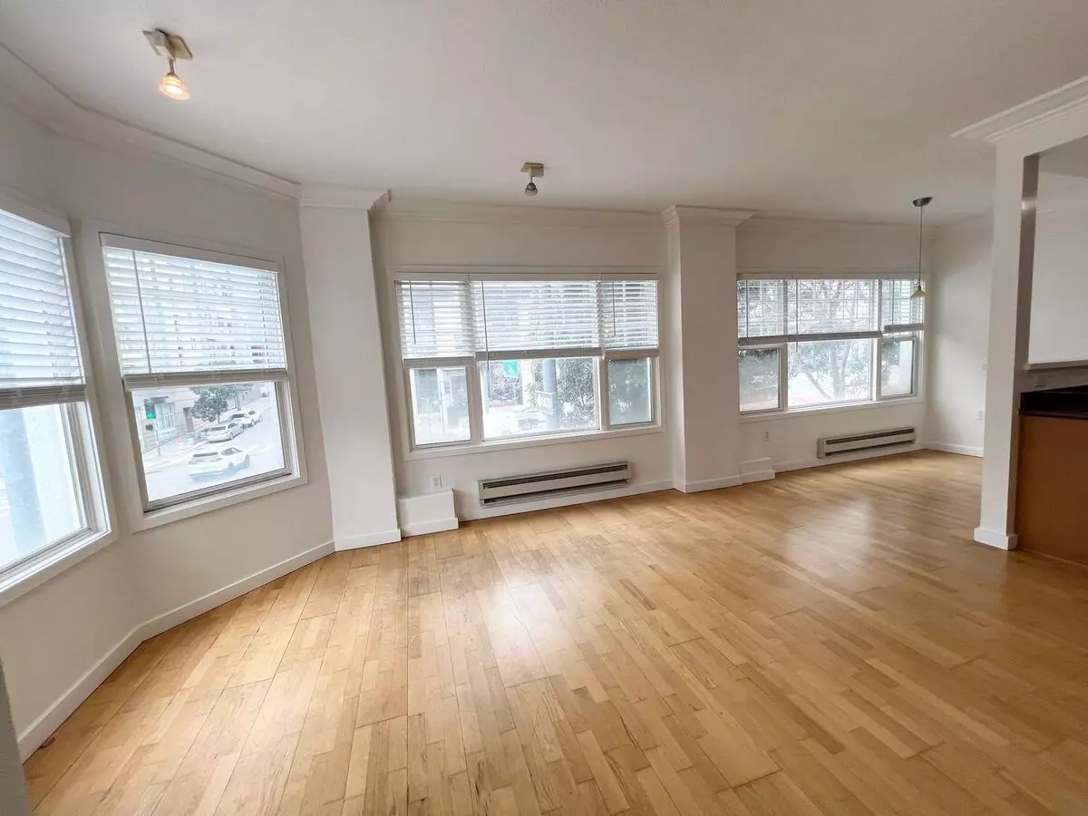 900 Van Ness Ave