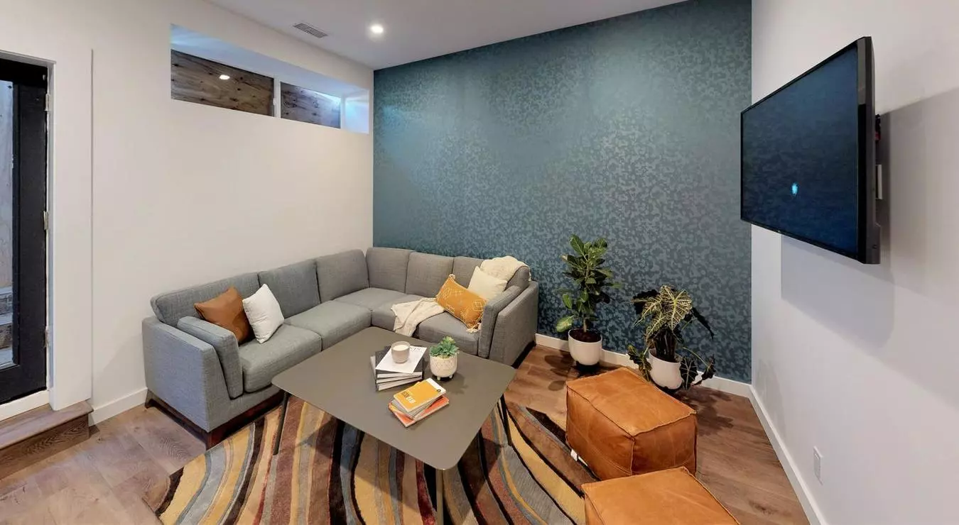 Furnished Bedroom in NOPA