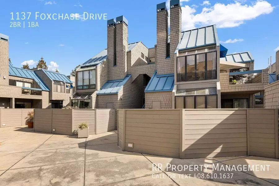 1137 Foxchase Drive