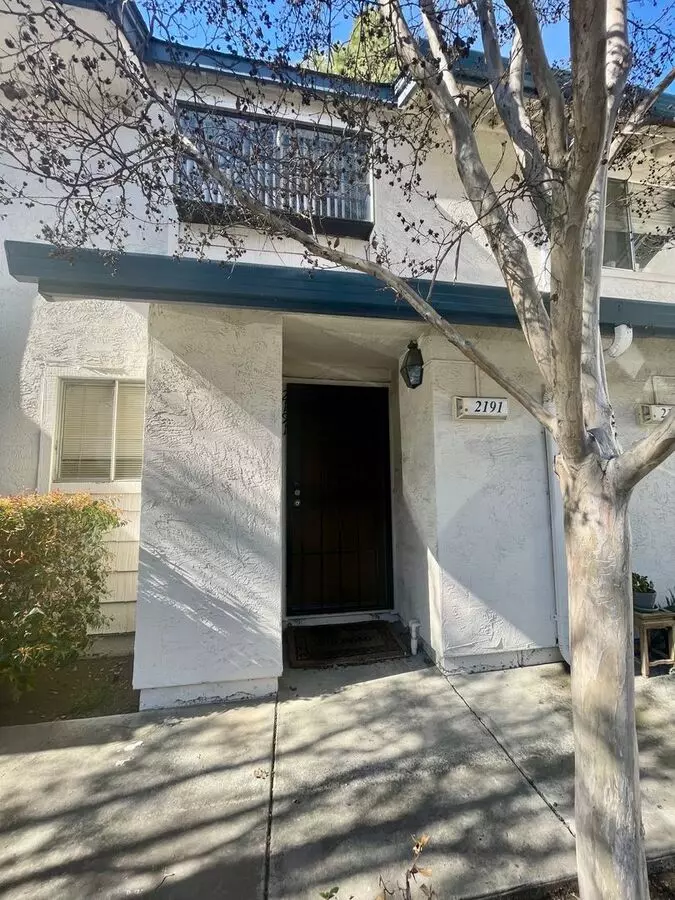 Spacious 1/1.5 Condo San Jose