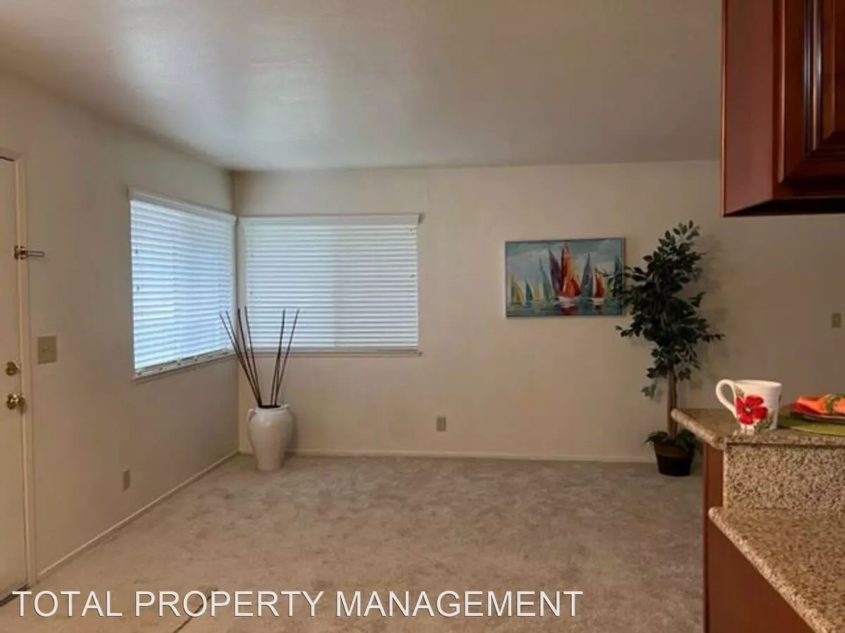 2315 Saidel Dr #3