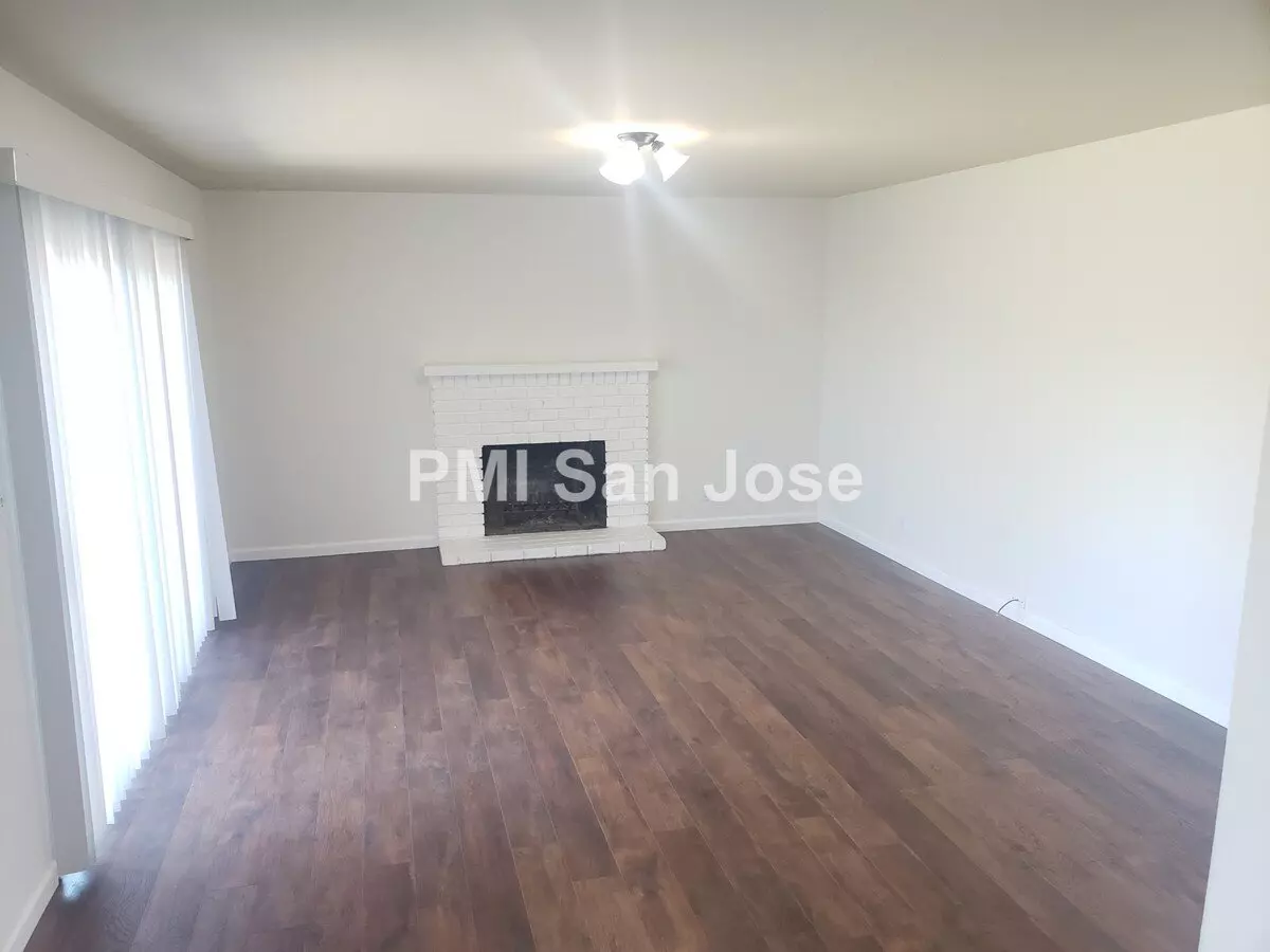 2239 Barrett Ave