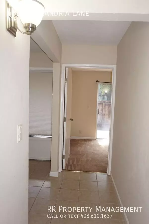 4813 Alexandria Lane